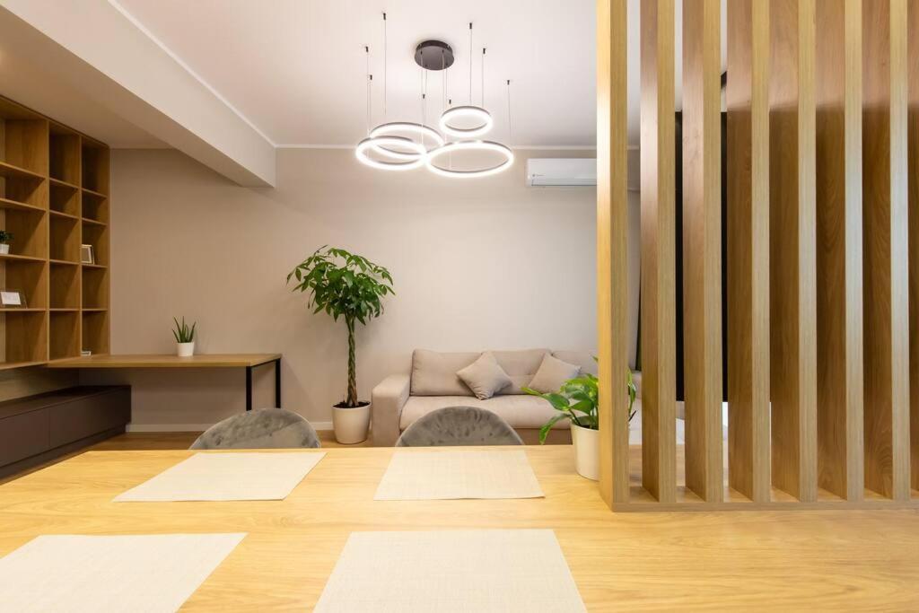 Elegant 2 Bedroom Retreat Bucarest Exterior foto
